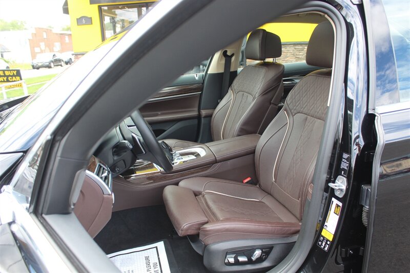 2020 BMW 7 Series 750i xDrive AWD