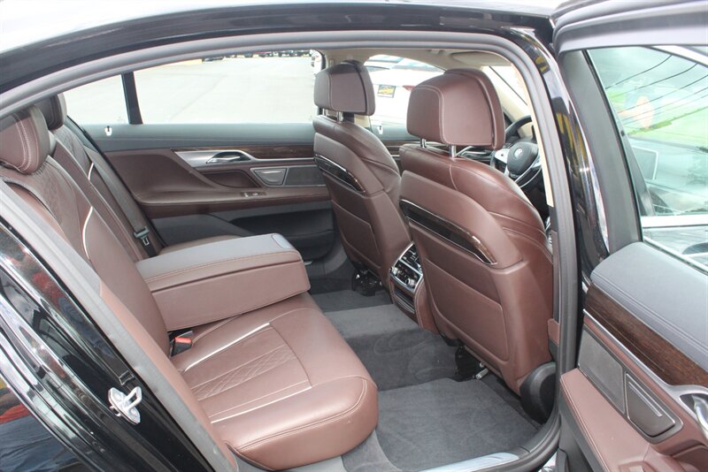 2020 BMW 7 Series 750i xDrive AWD