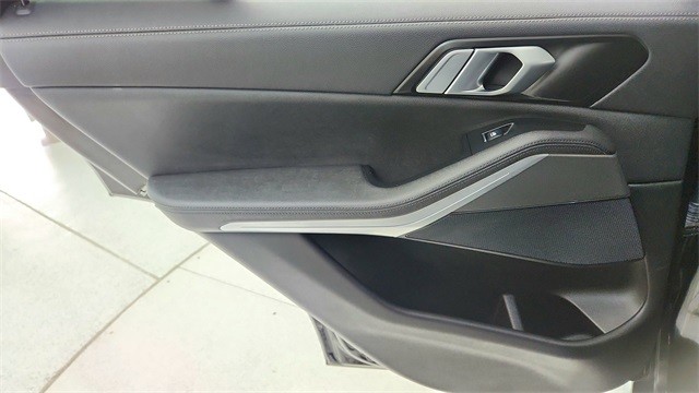 2022 BMW X5 sDrive40i RWD