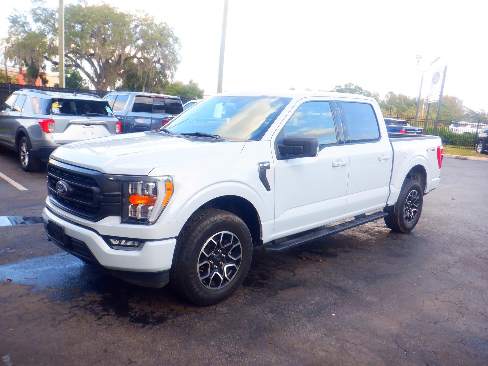 2022 Ford F-150 XLT AWD