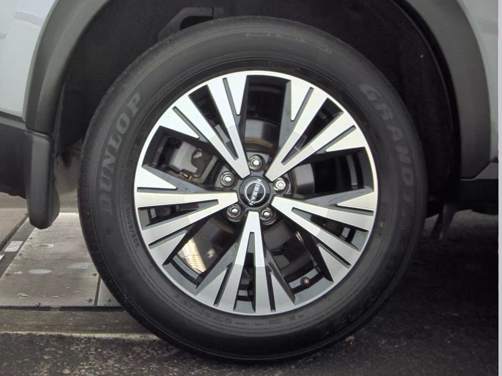 2023 Nissan Rogue SV AWD