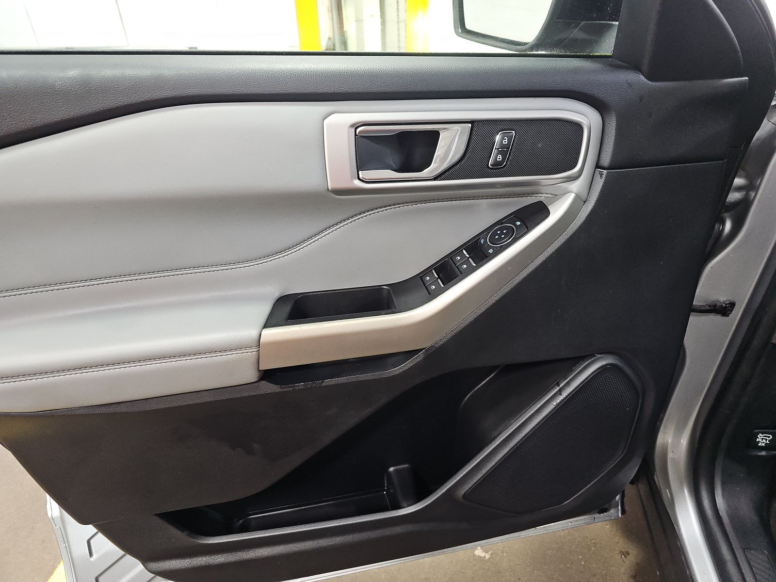 2022 Ford Explorer XLT AWD