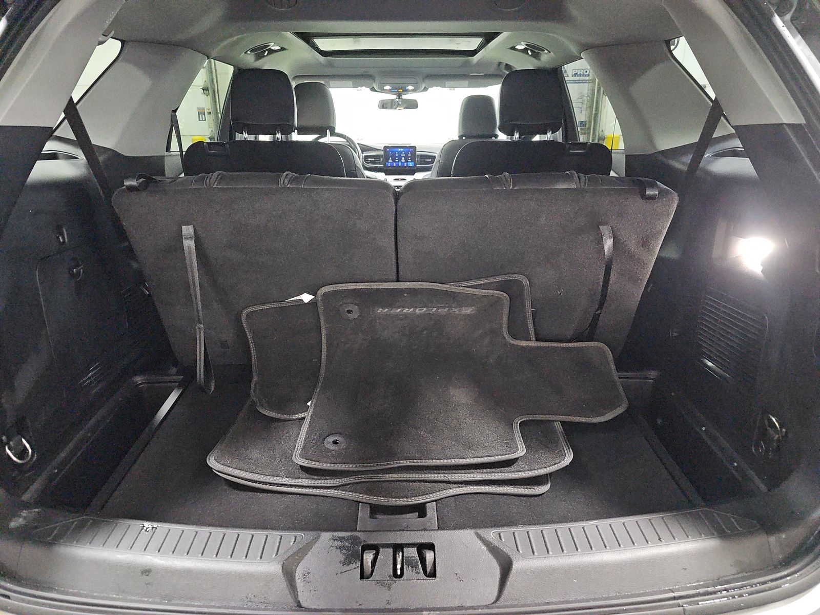 2022 Ford Explorer XLT AWD