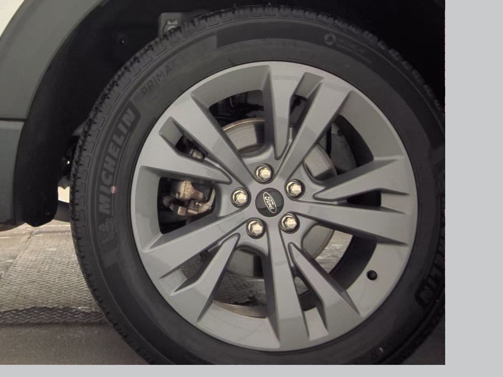 2022 Ford Explorer XLT AWD