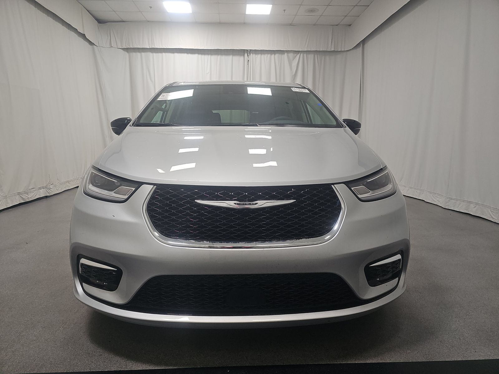 2024 Chrysler Pacifica Touring L FWD