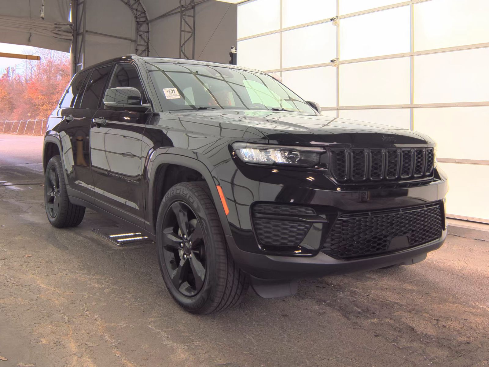2022 Jeep Grand Cherokee Altitude AWD