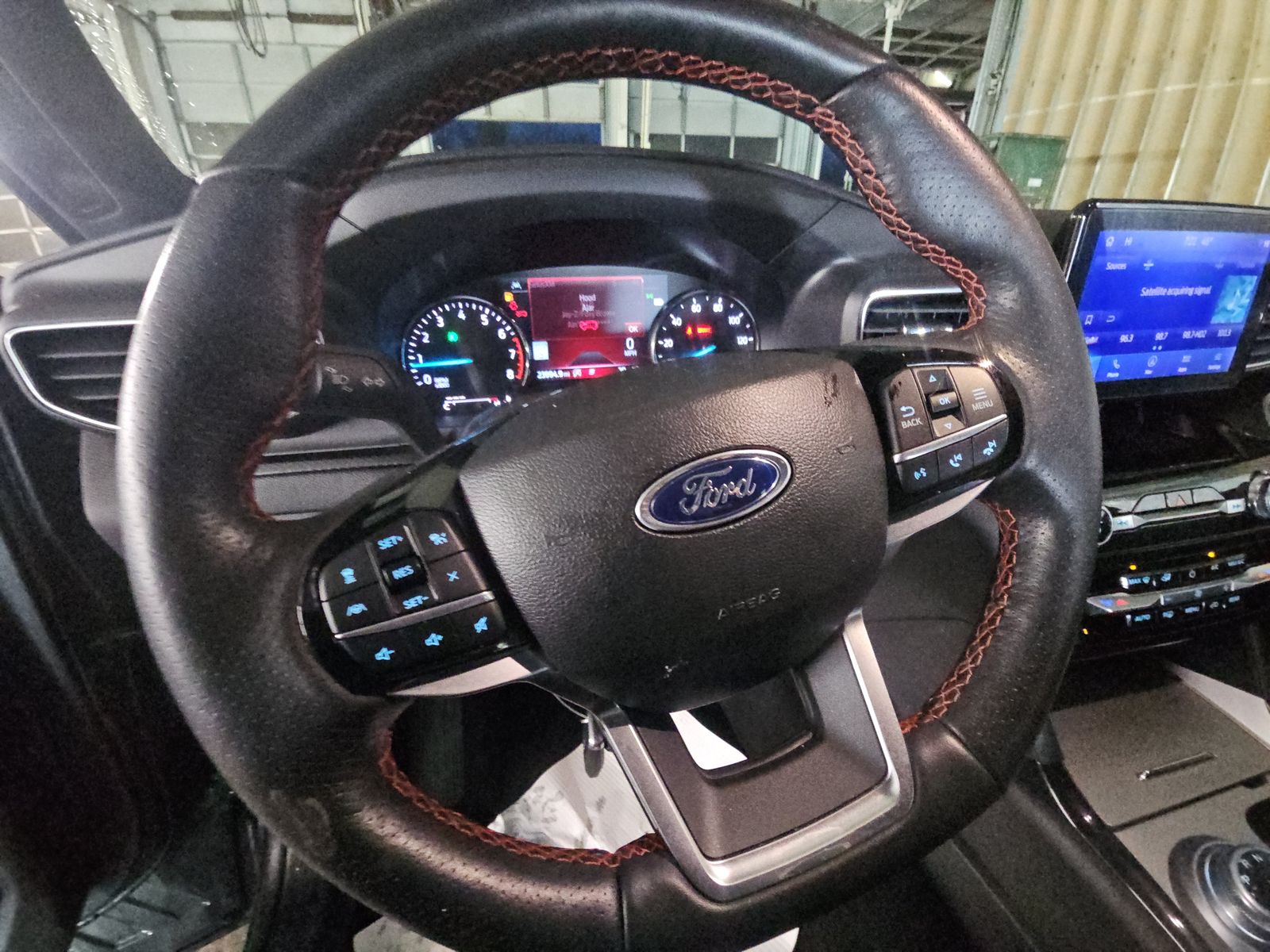 2023 Ford Explorer ST-Line AWD