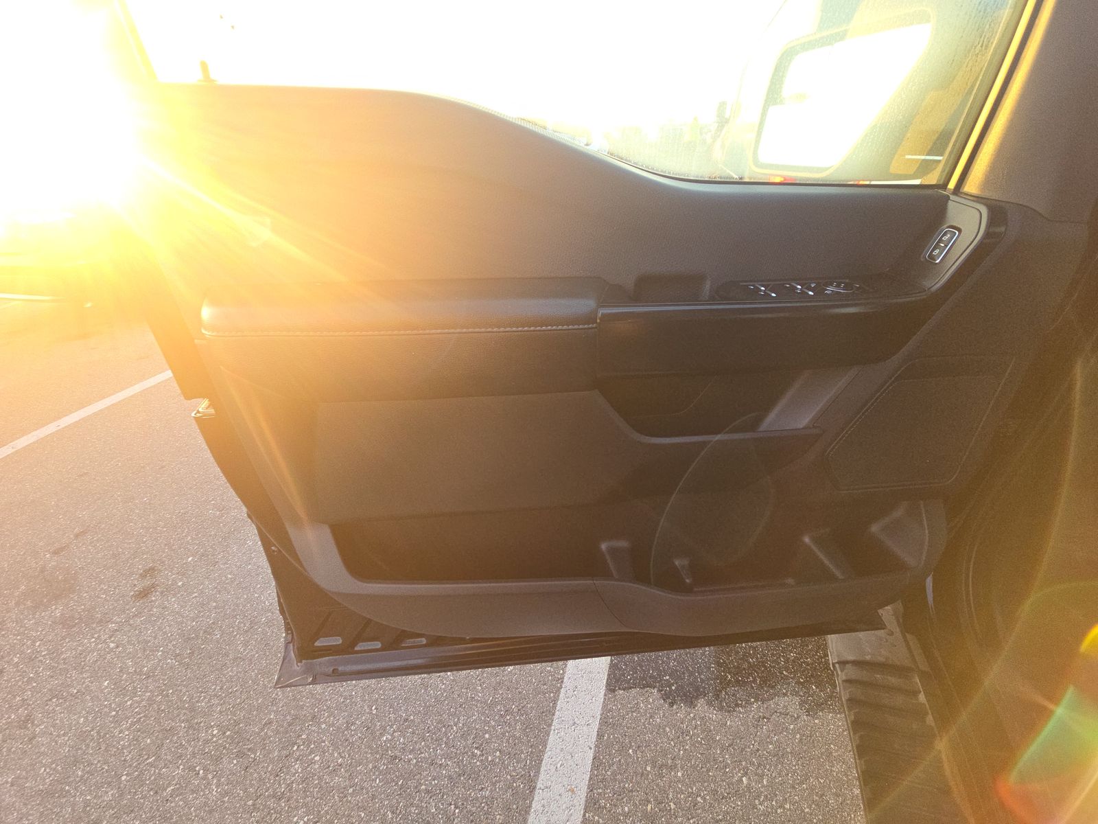 2023 Ford F-150 XL RWD