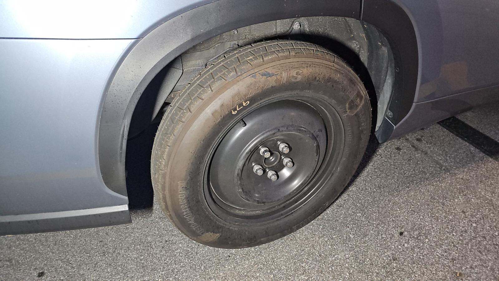 2024 Toyota Highlander LE FWD