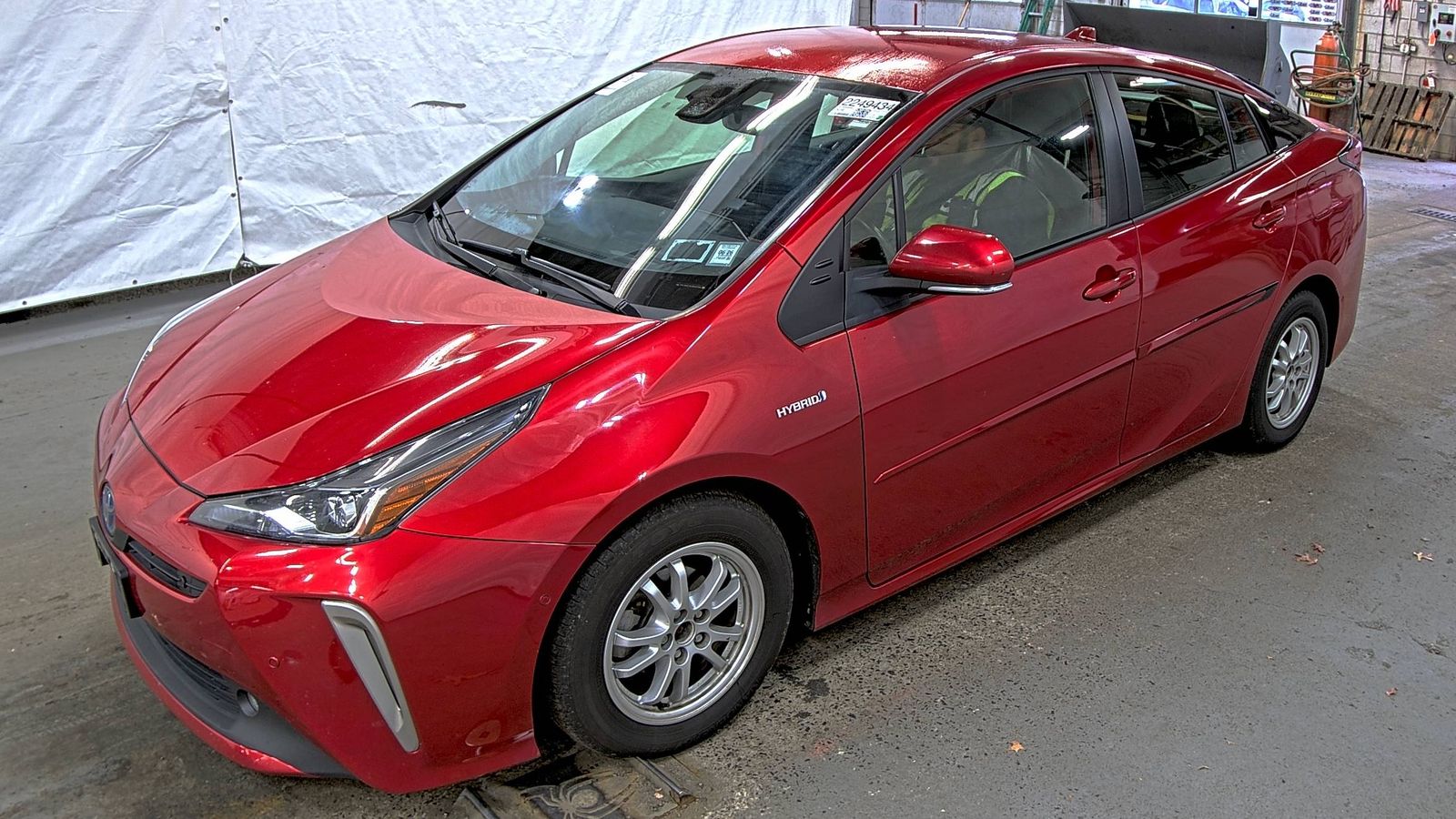 2022 Toyota Prius XLE AWD
