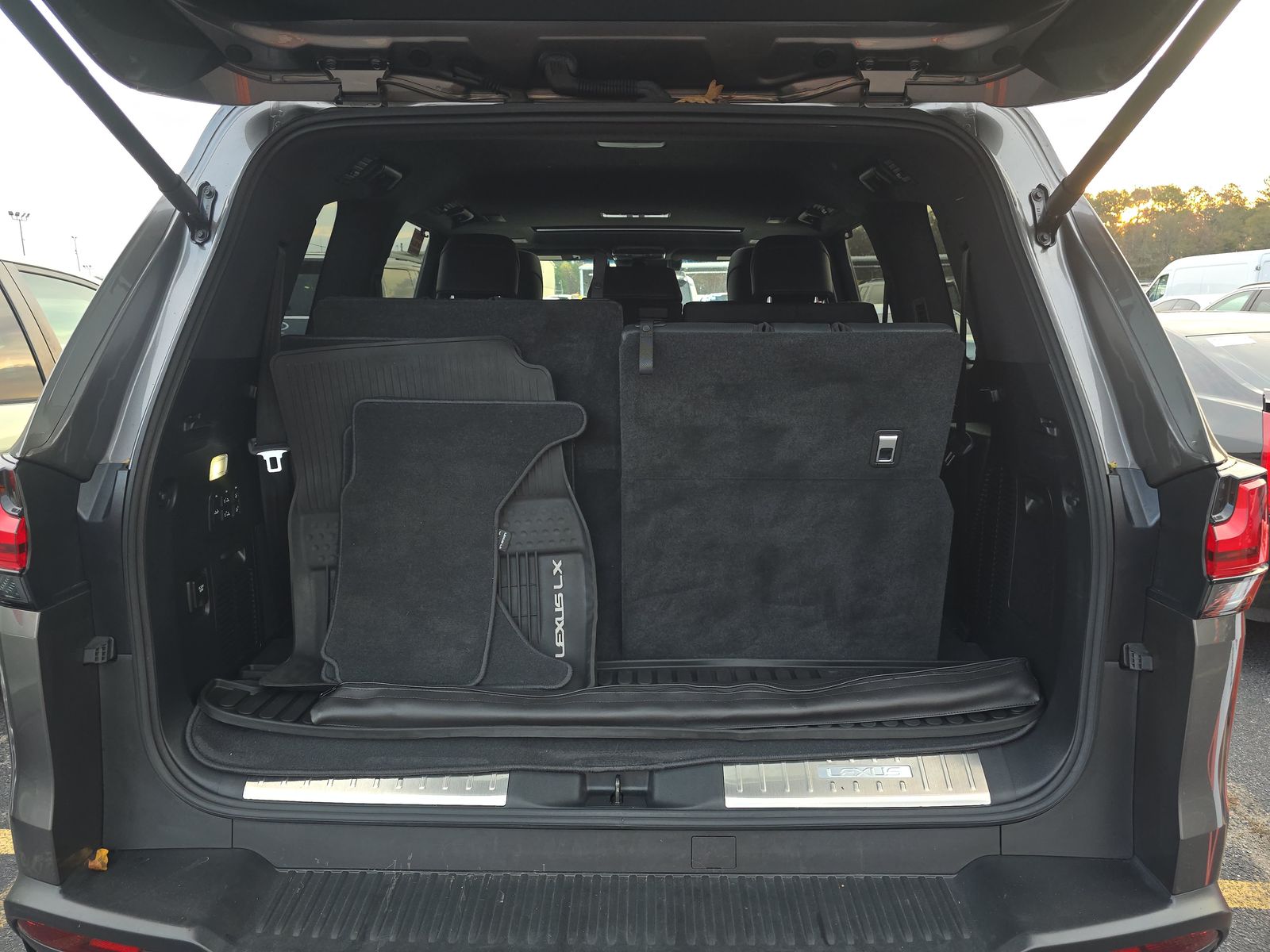 2023 Lexus LX LX 600 Luxury AWD