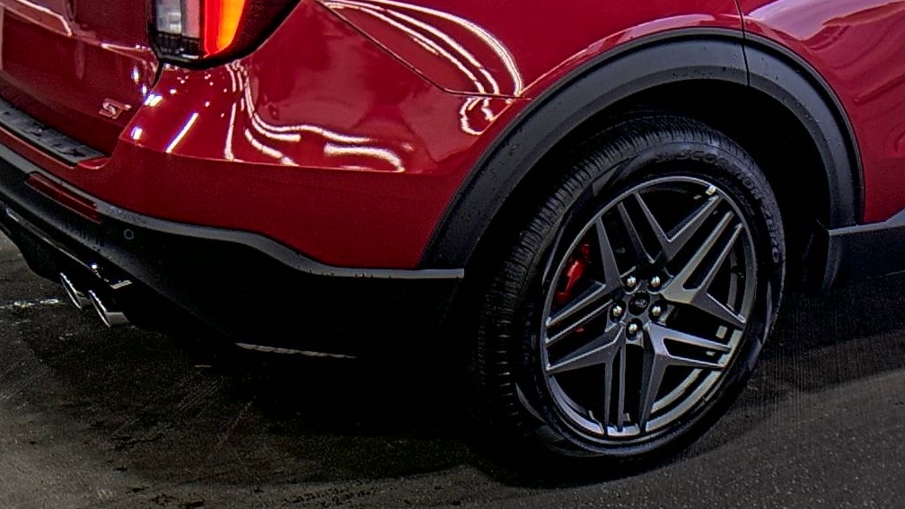 2025 Ford Explorer ST AWD