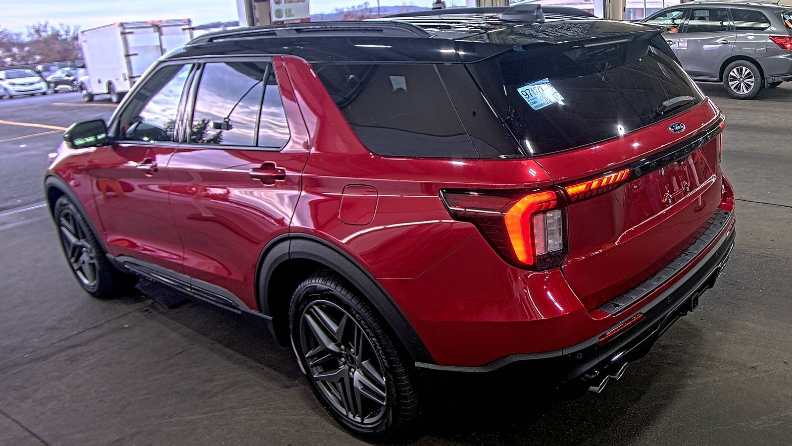 2025 Ford Explorer ST AWD