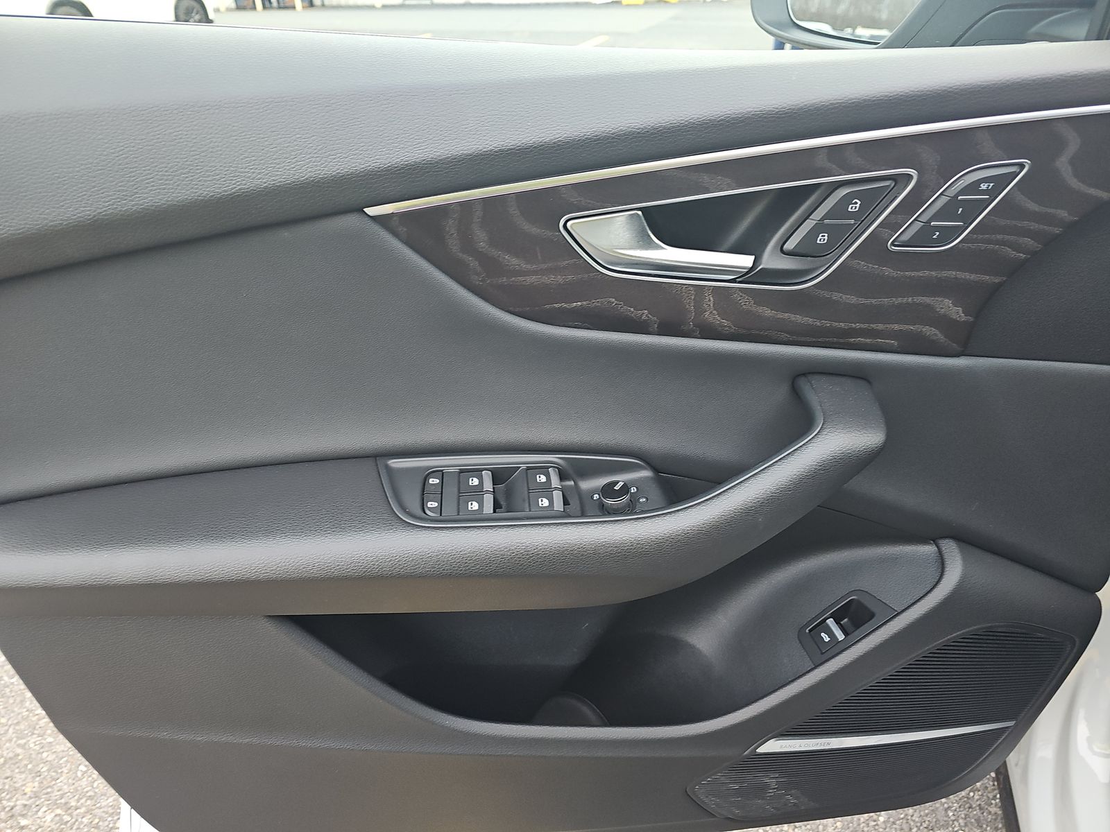 2022 Audi Q8 Premium Plus AWD