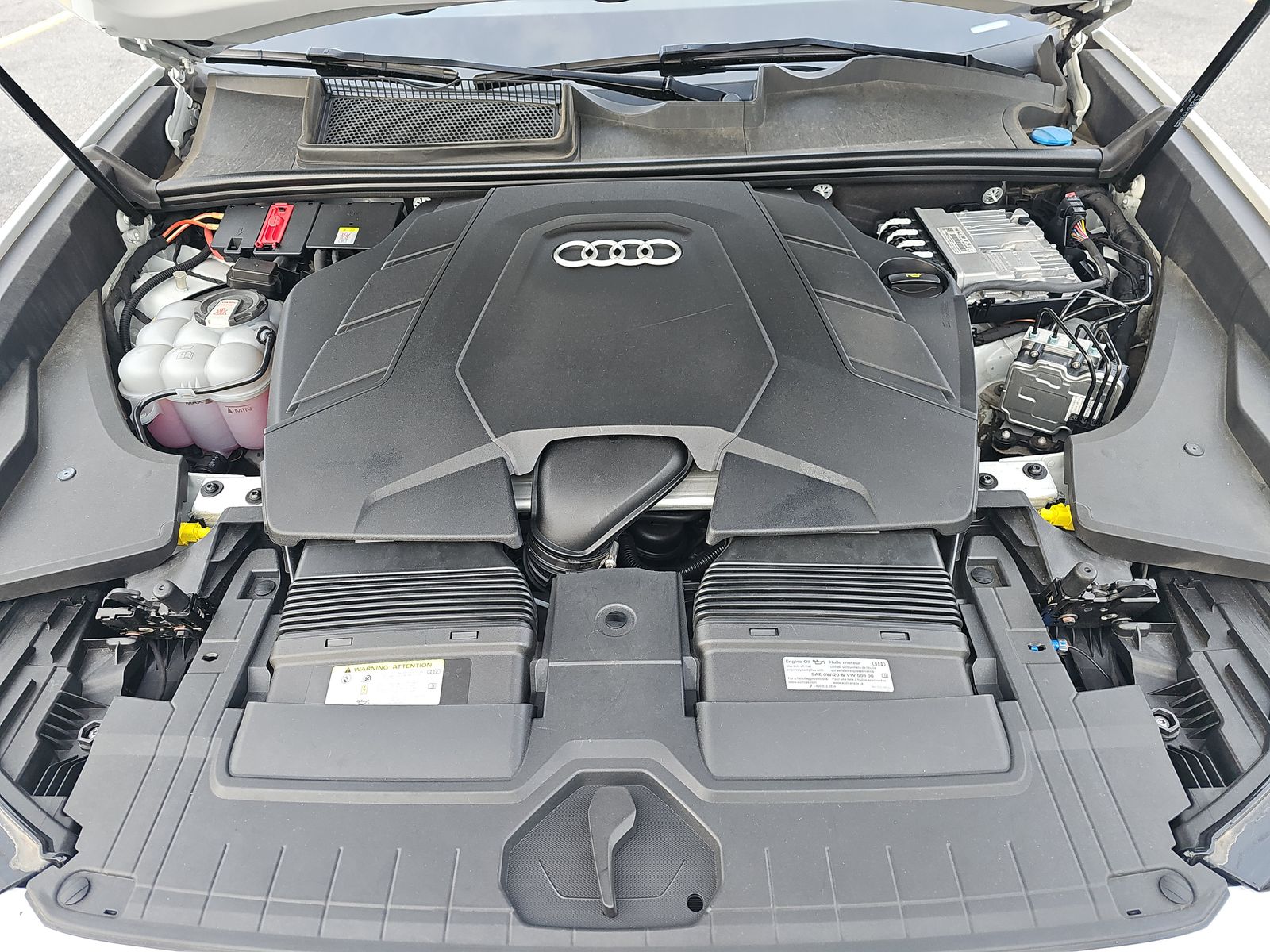 2022 Audi Q8 Premium Plus AWD