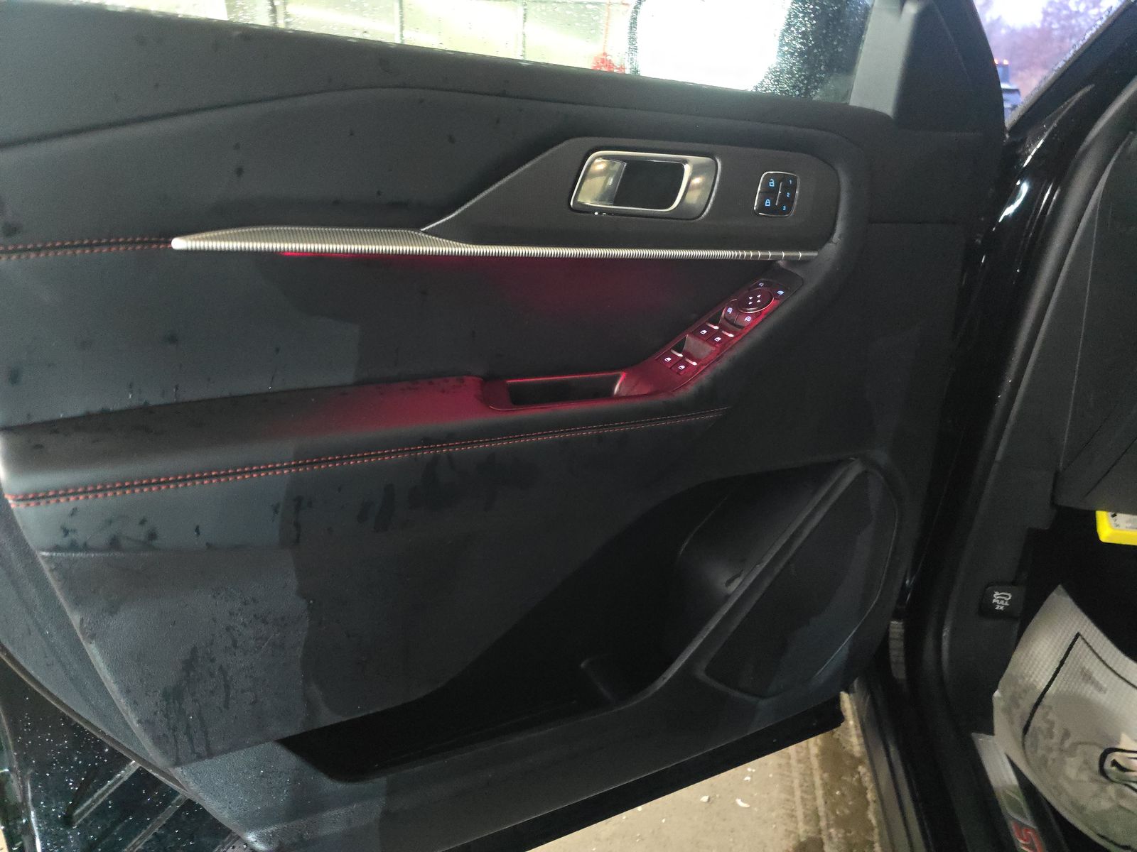 2025 Ford Explorer ST-Line AWD