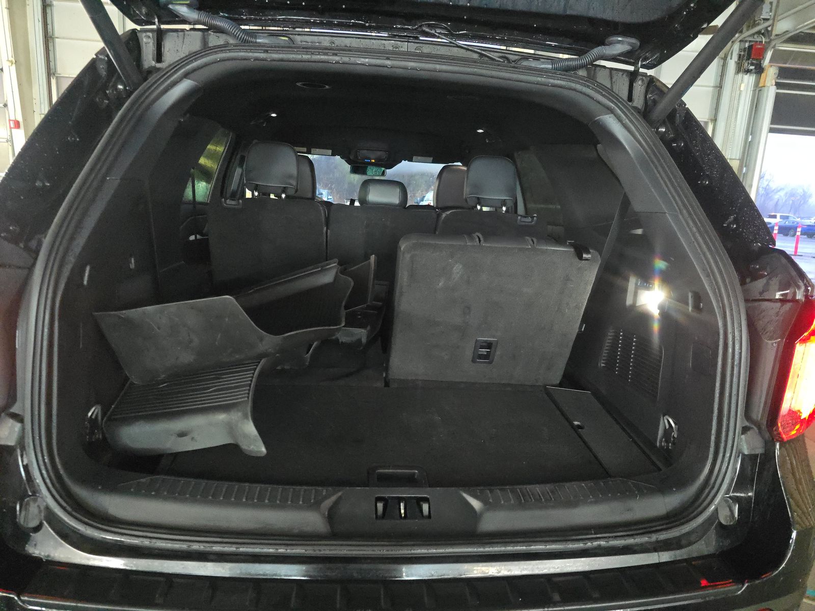 2025 Ford Explorer ST-Line AWD