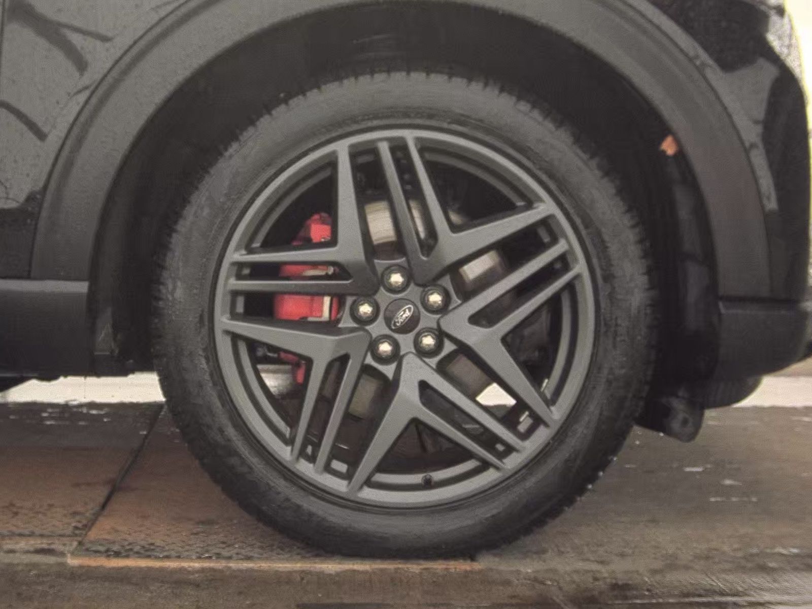 2025 Ford Explorer ST-Line AWD