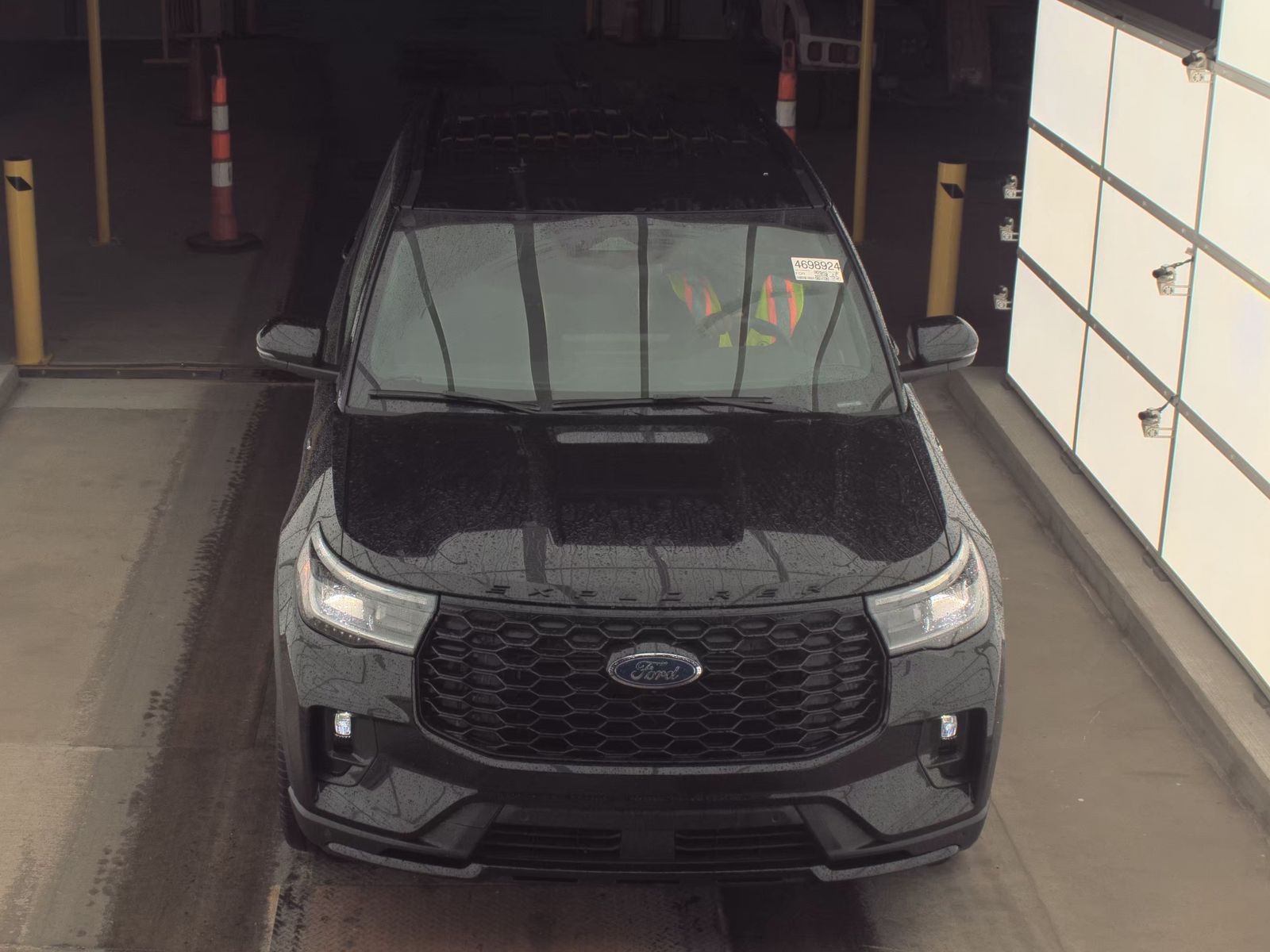 2025 Ford Explorer ST-Line AWD