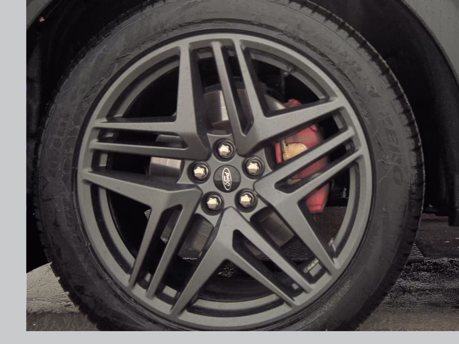 2025 Ford Explorer ST-Line AWD