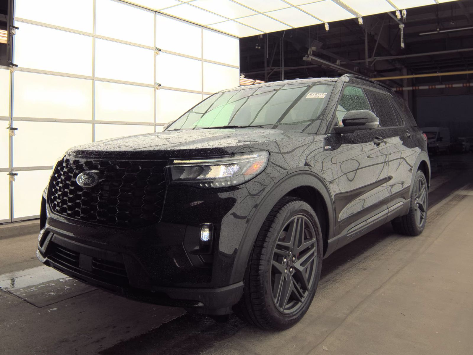 2025 Ford Explorer ST-Line AWD