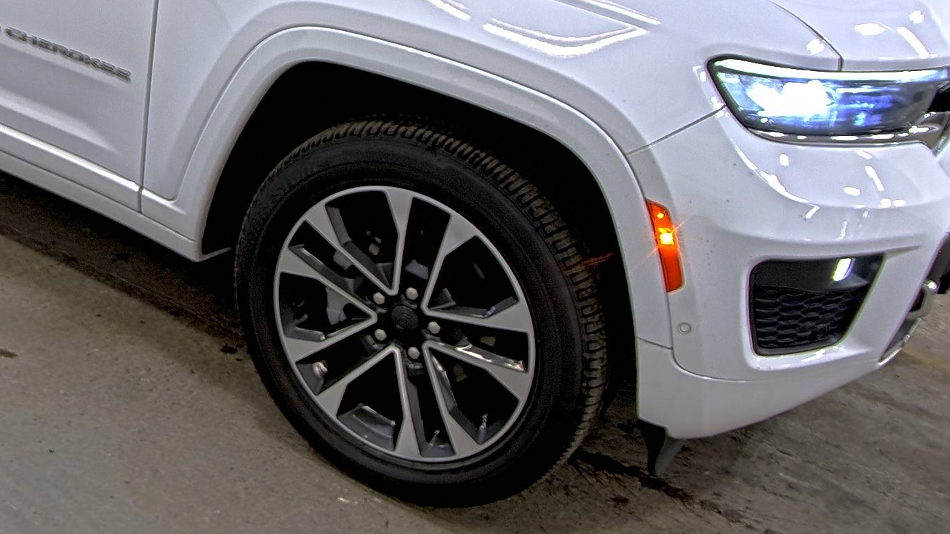 2022 Jeep Grand Cherokee Overland AWD