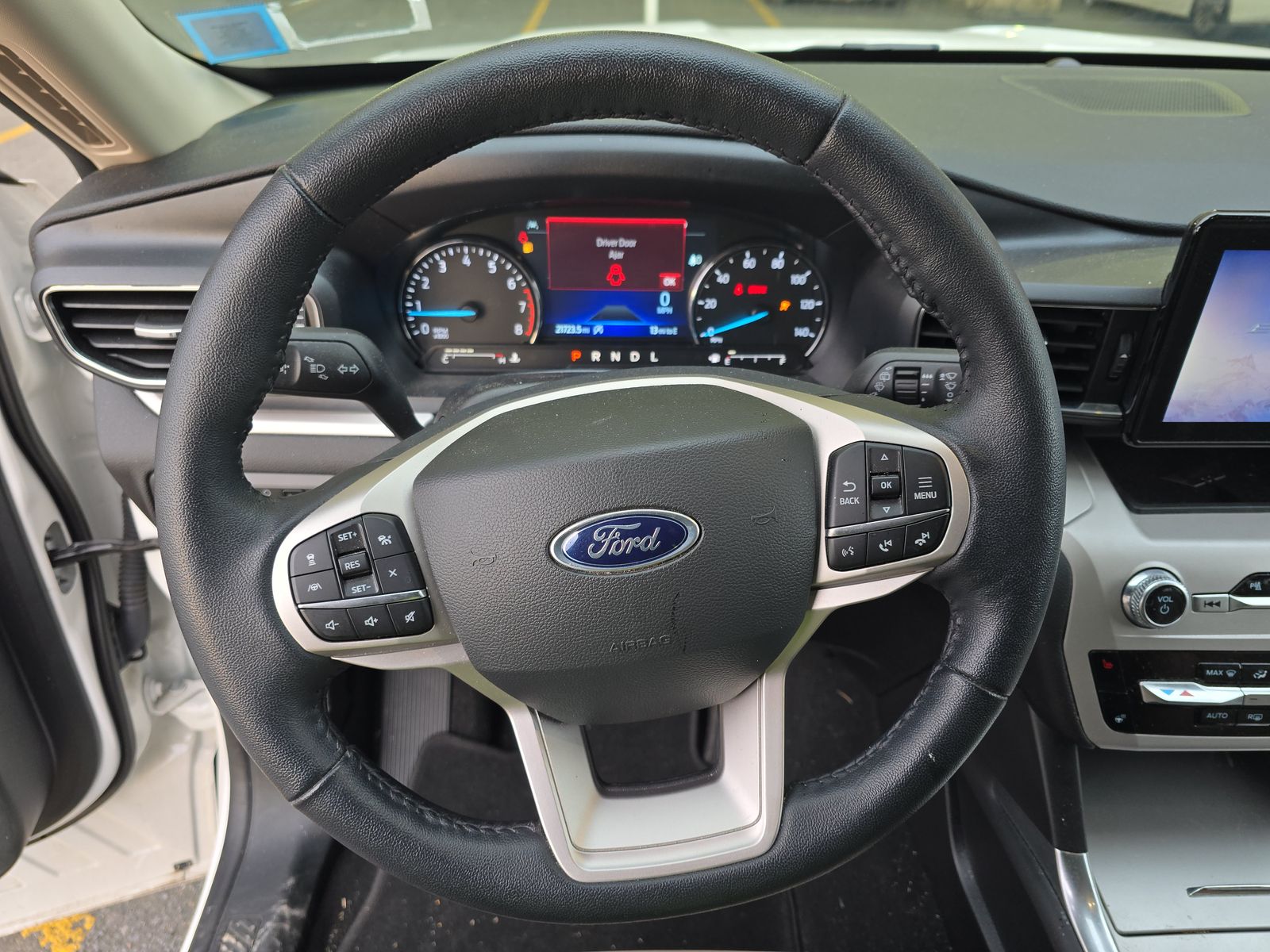 2023 Ford Explorer XLT AWD