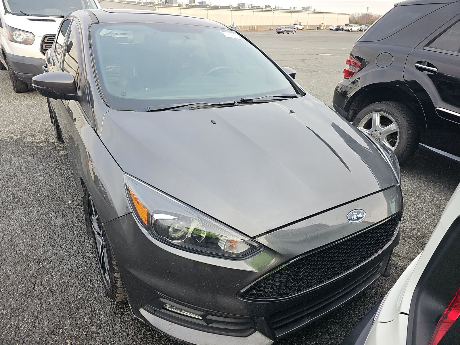 2018 Ford Focus ST FWD