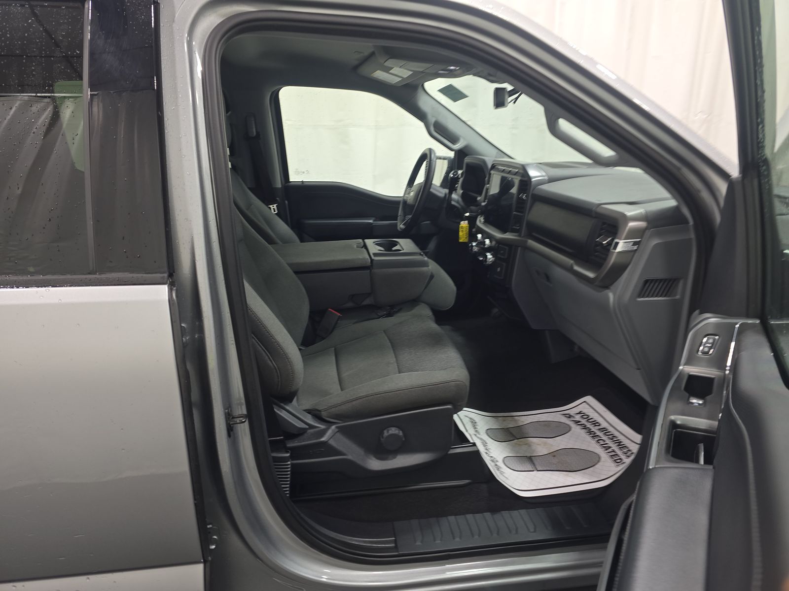 2024 Ford F-150 XLT AWD