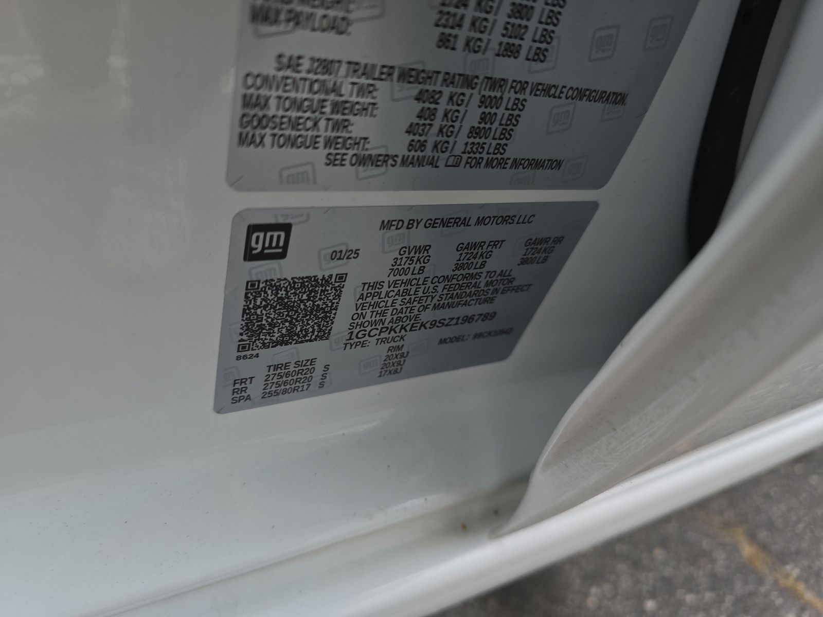 2025 Chevrolet Silverado 1500 LT AWD