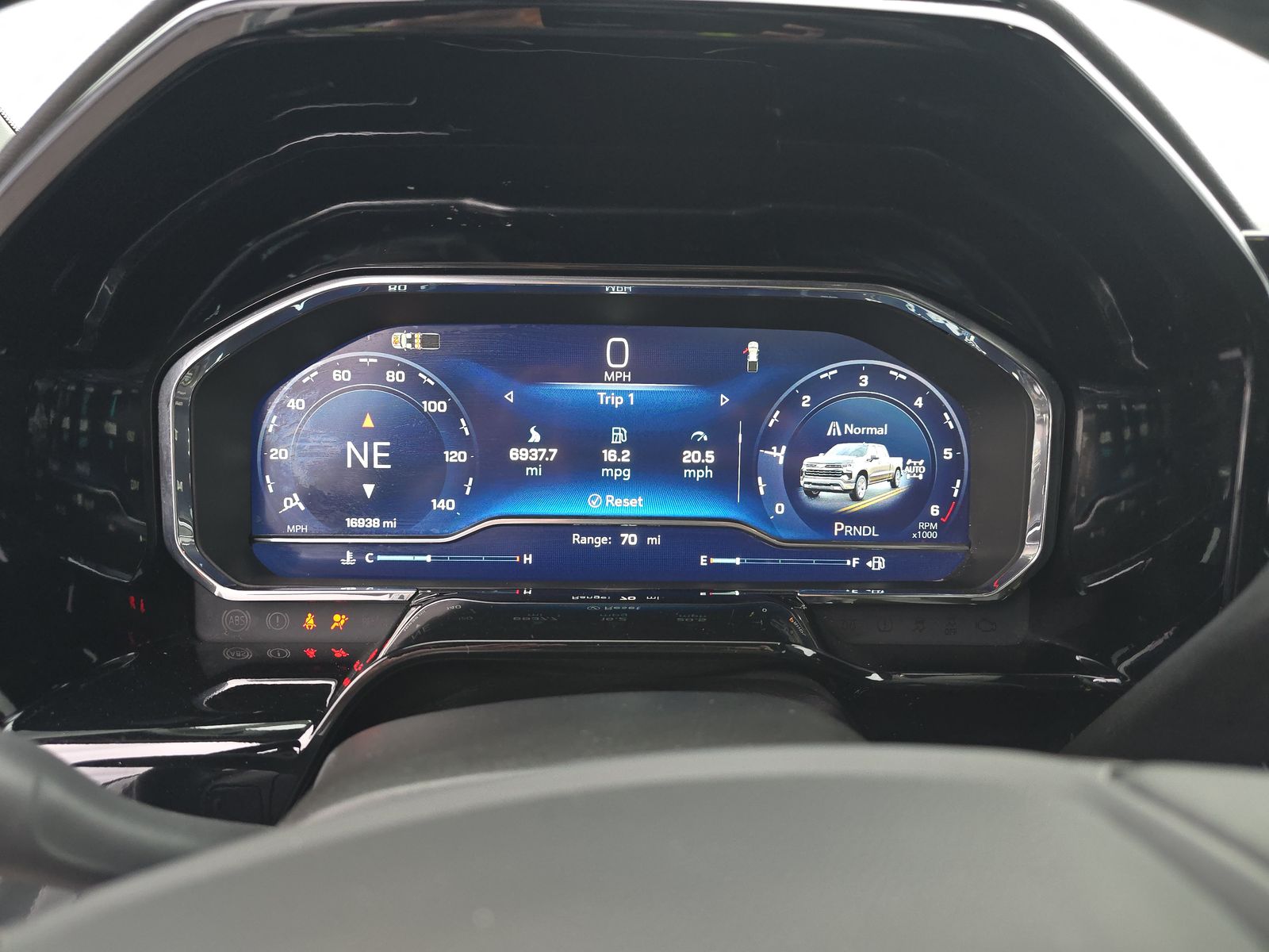 2025 Chevrolet Silverado 1500 LT AWD