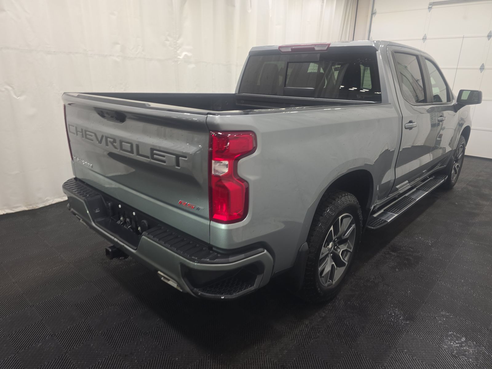 2025 Chevrolet Silverado 1500 RST AWD