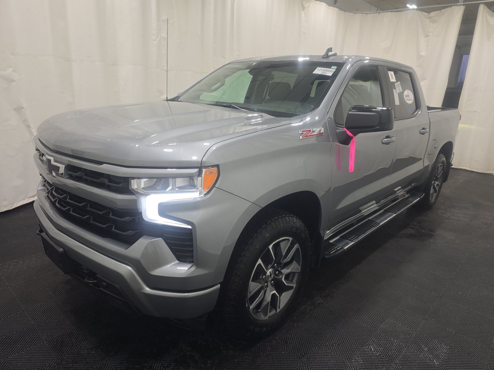 2025 Chevrolet Silverado 1500 RST AWD