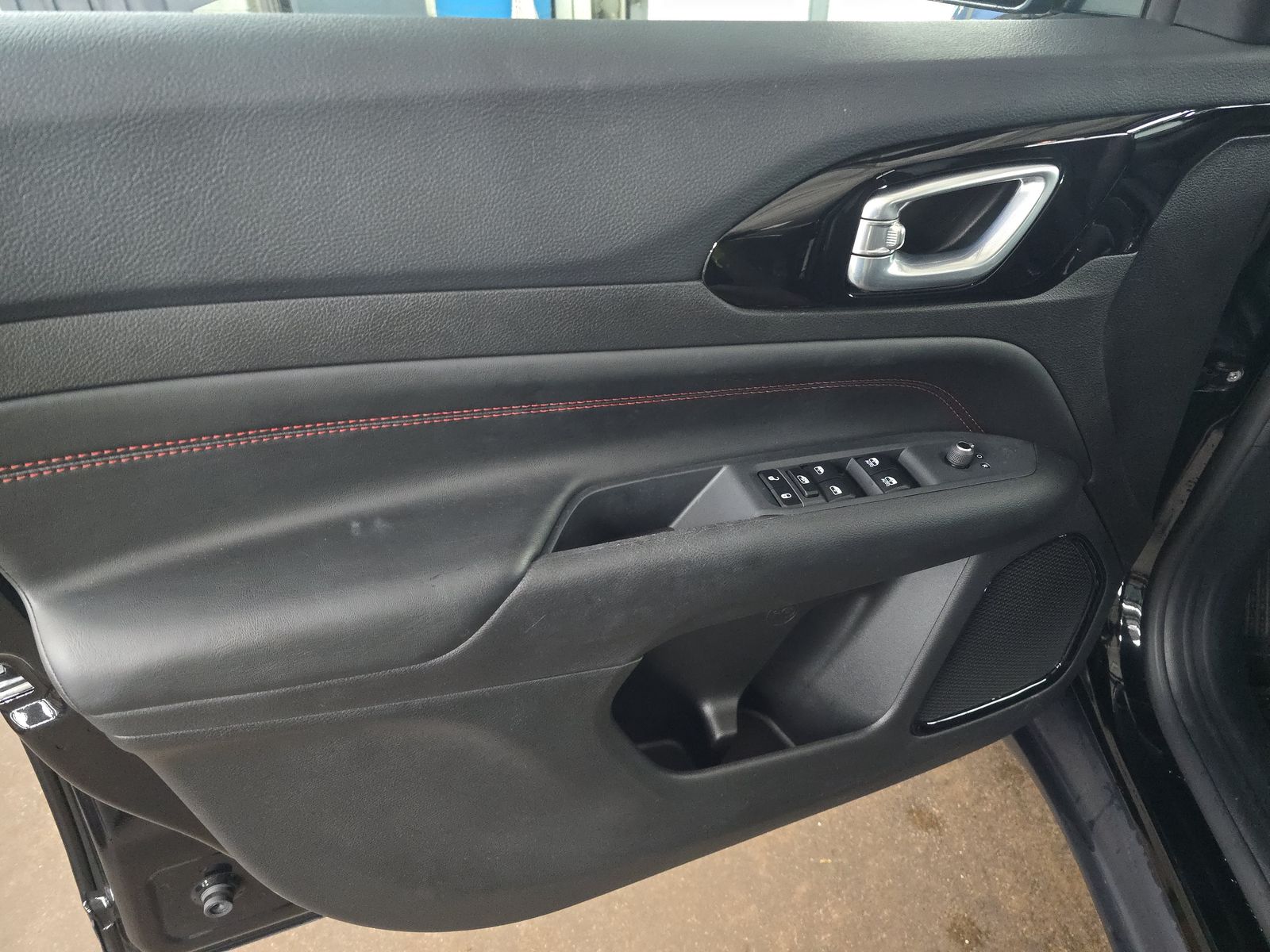 2025 Jeep Compass Trailhawk AWD