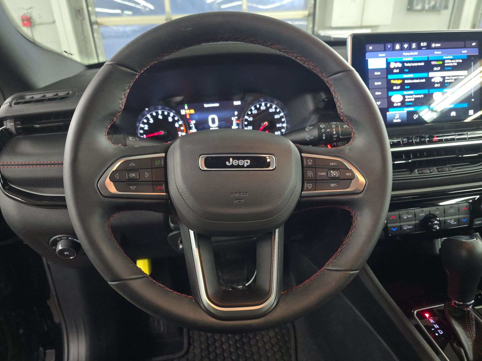 2025 Jeep Compass Trailhawk AWD