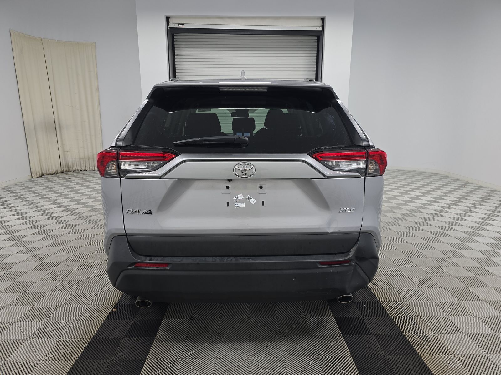 2024 Toyota RAV4 XLE FWD