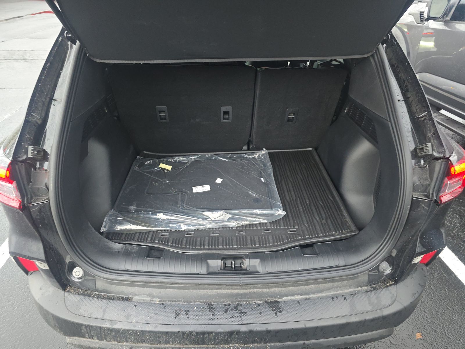 2025 Ford Escape Hybrid ST-Line FWD