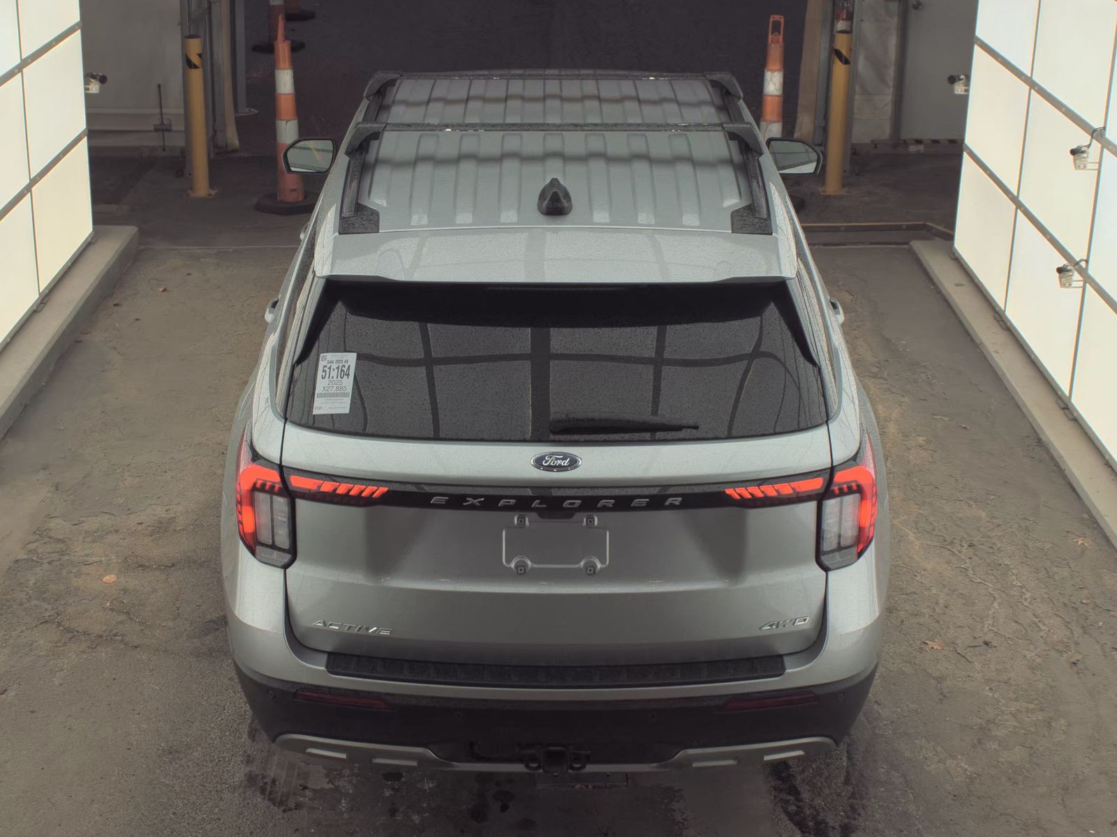 2025 Ford Explorer Active AWD