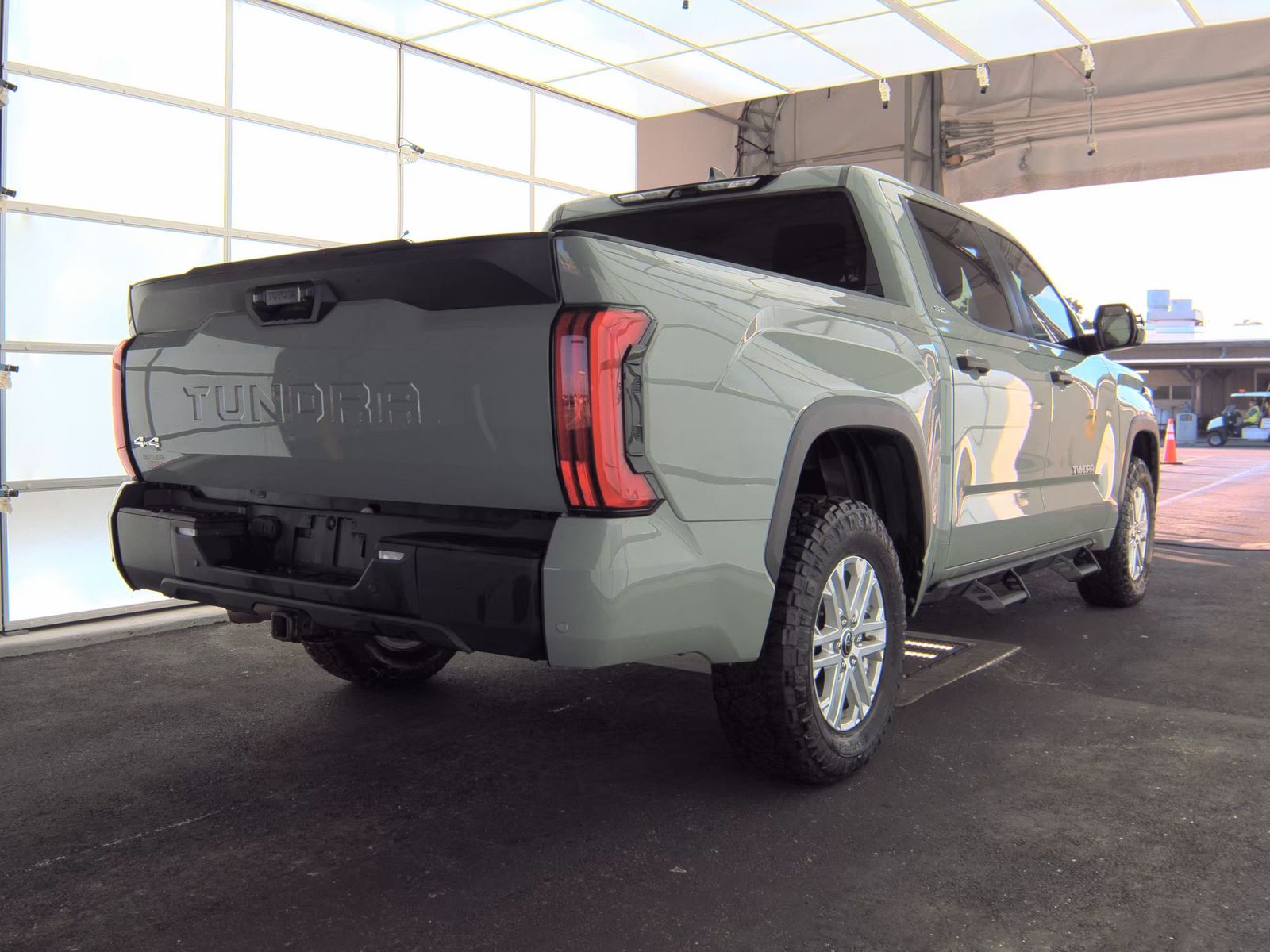 2024 Toyota Tundra SR5 AWD