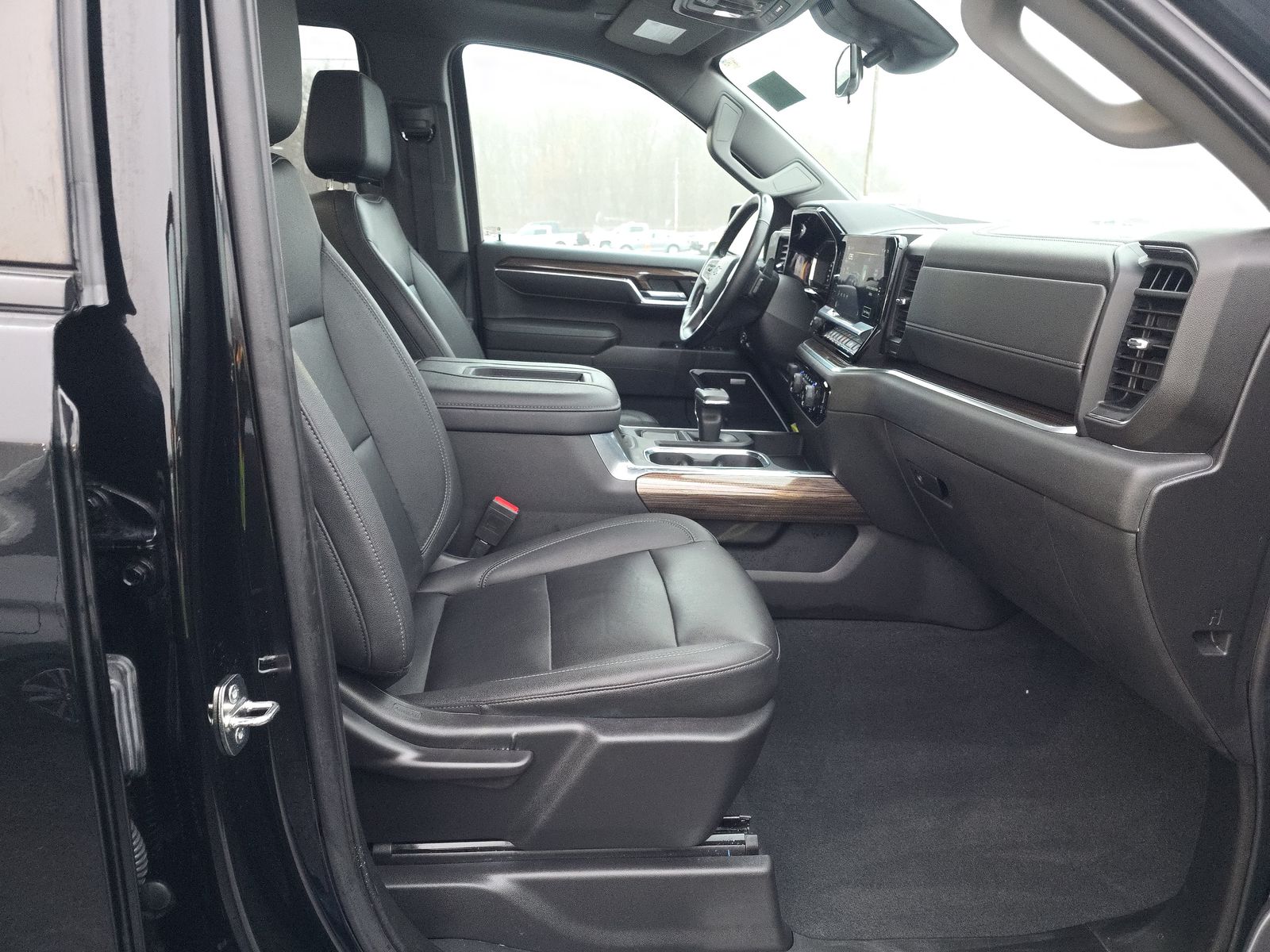 2022 Chevrolet Silverado 1500 RST AWD