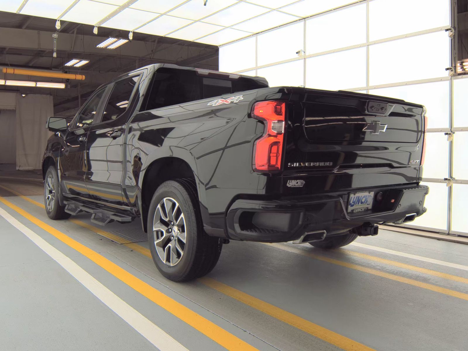 2022 Chevrolet Silverado 1500 RST AWD