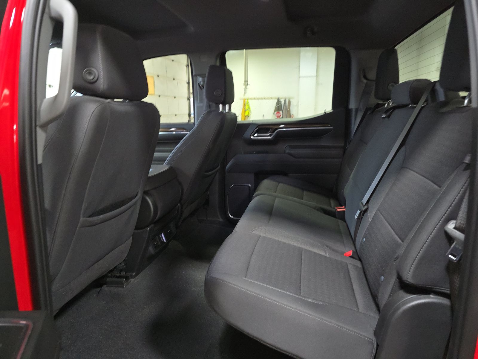 2023 Chevrolet Silverado 1500 LT AWD