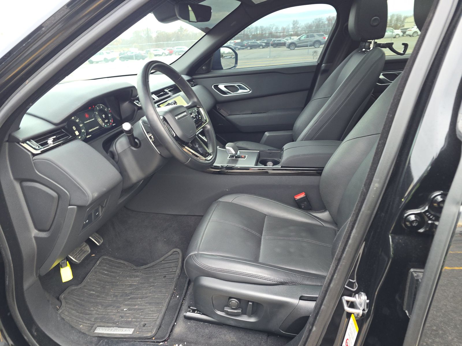 2024 Land Rover Range Rover Velar Dynamic SE AWD