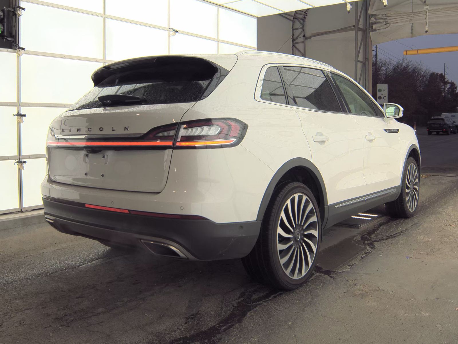 2022 Lincoln Nautilus Black Label AWD