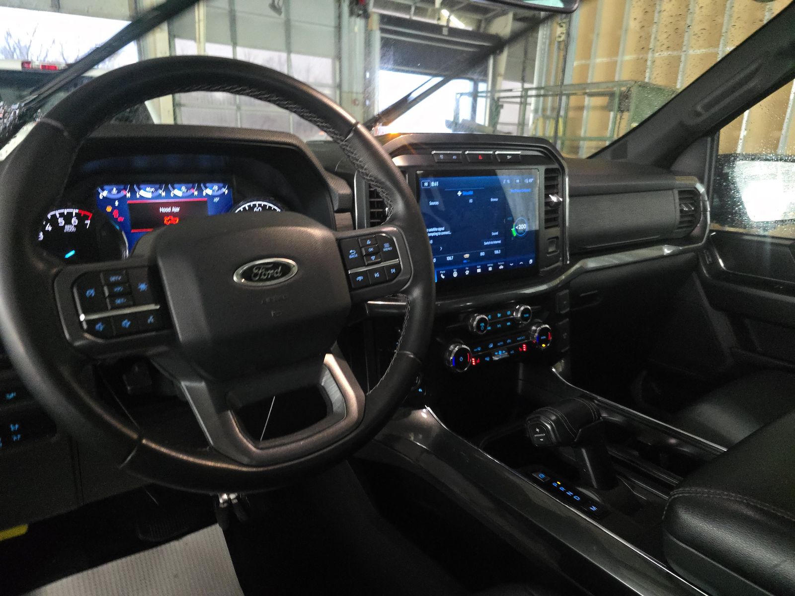 2023 Ford F-150 Hybrid XLT AWD