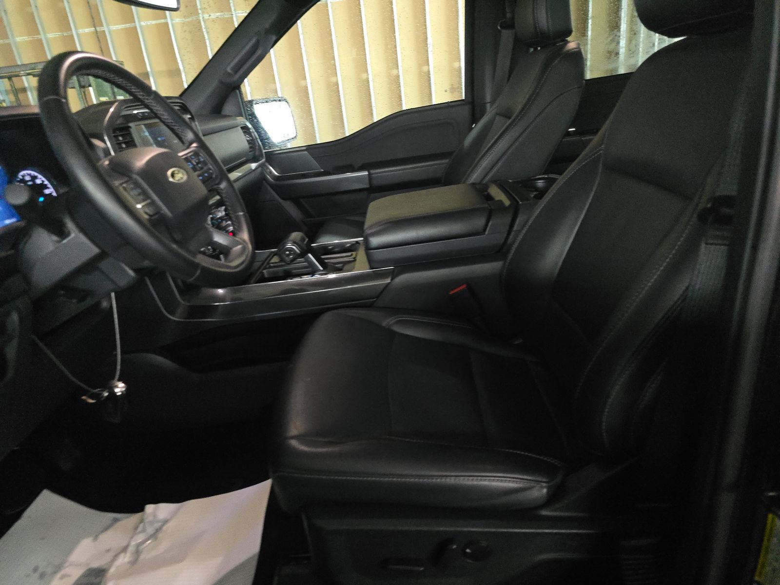 2023 Ford F-150 Hybrid XLT AWD