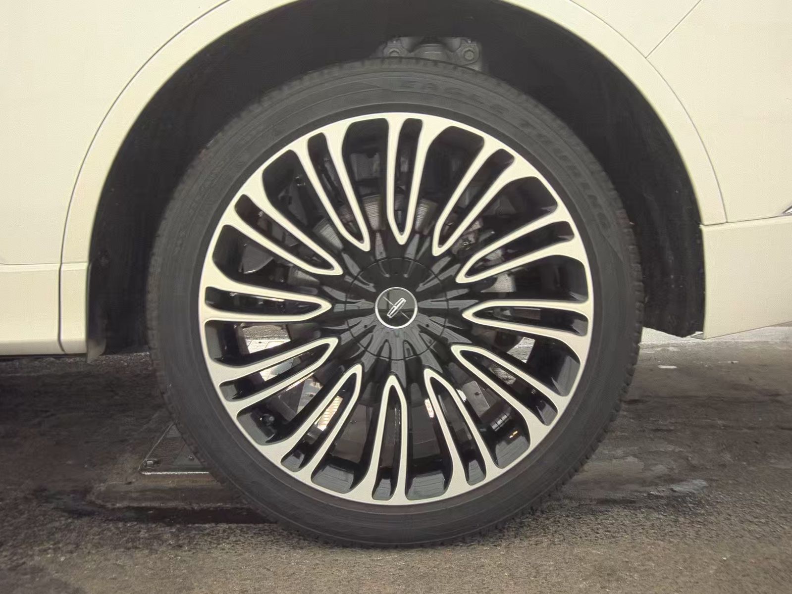 2025 Lincoln Aviator Black Label AWD