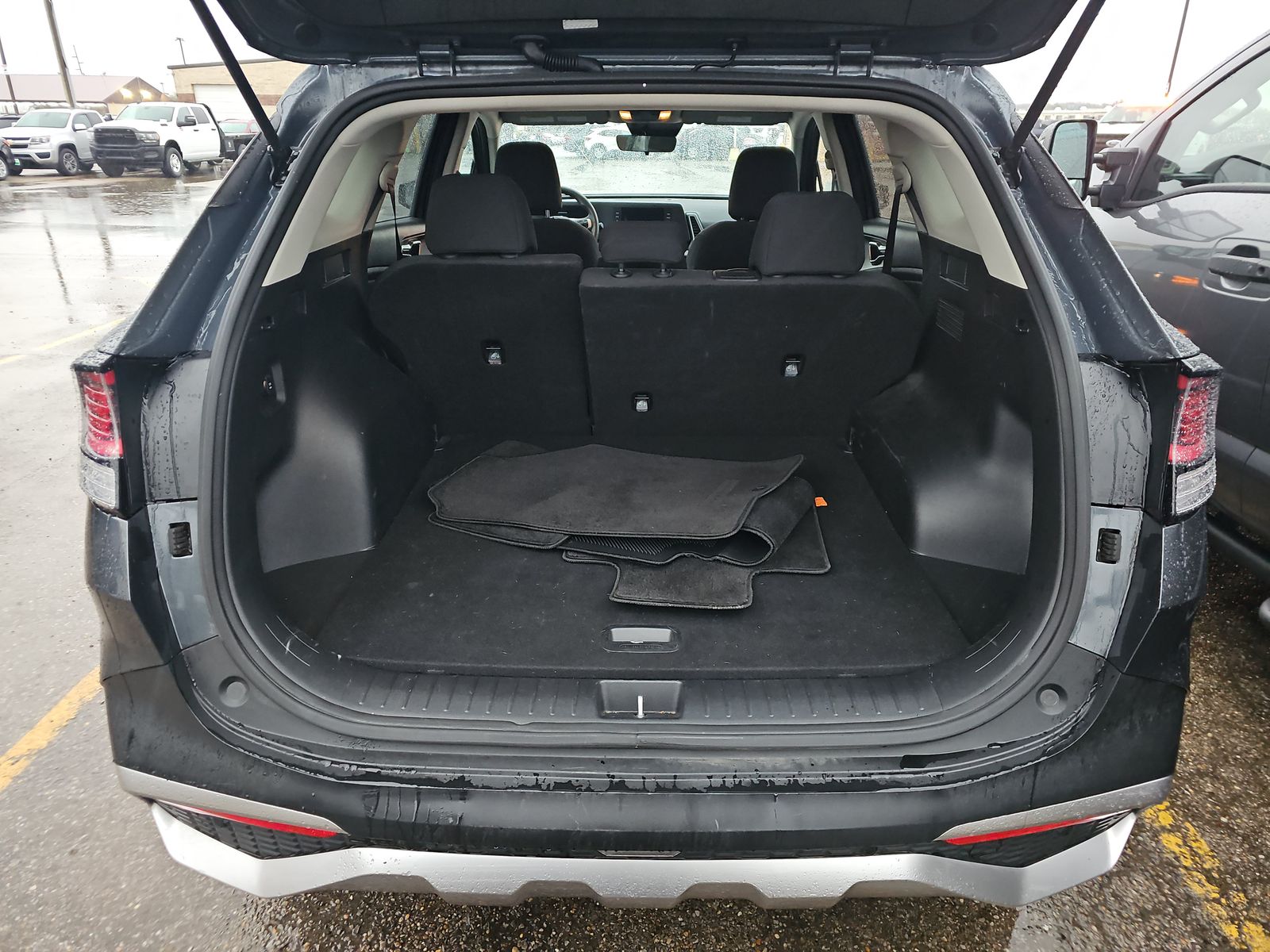 2023 Kia Sportage LX AWD