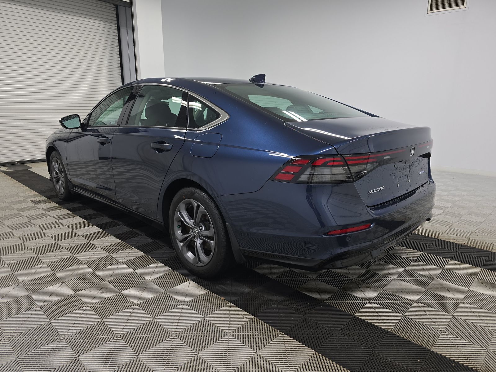 2024 Honda Accord Hybrid EX-L FWD