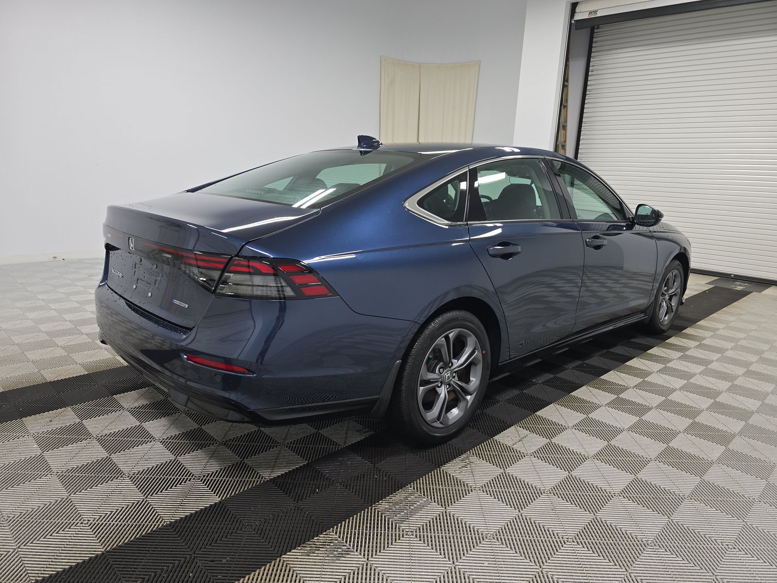 2024 Honda Accord Hybrid EX-L FWD